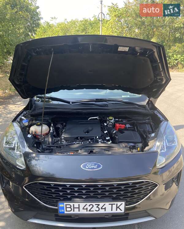 Позашляховик / Кросовер Ford Escape 2019 в Одесі