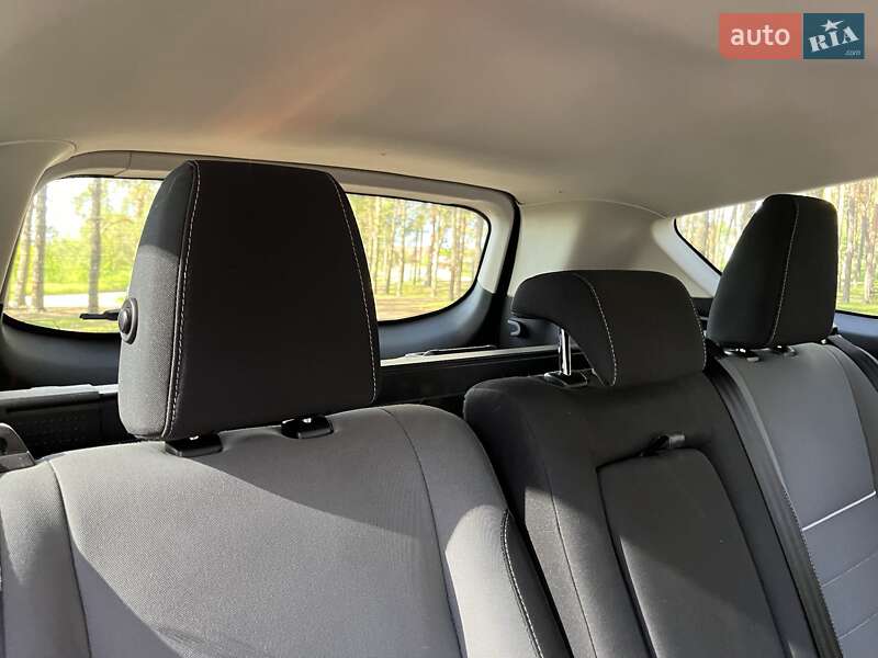 Внедорожник / Кроссовер Ford Escape 2012 в Сумах