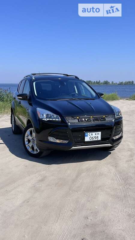 Внедорожник / Кроссовер Ford Escape 2015 в Черкассах