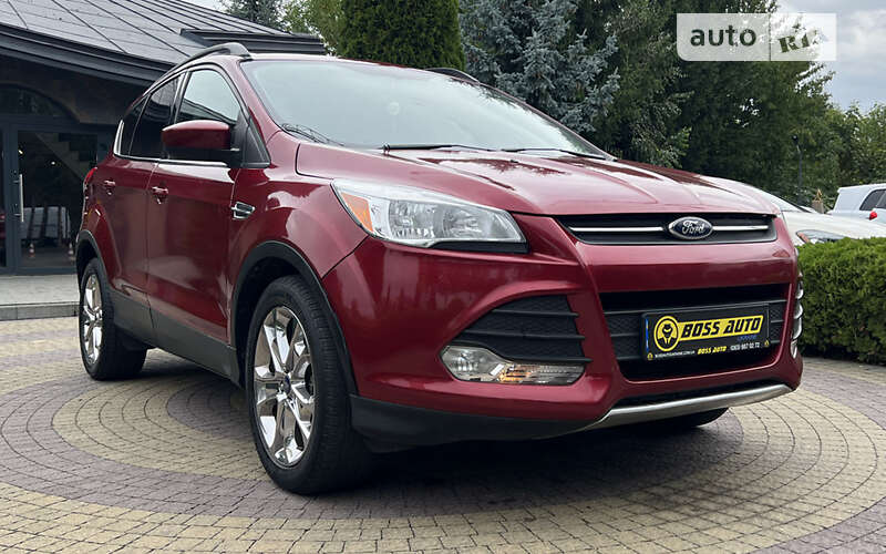 Позашляховик / Кросовер Ford Escape 2015 в Львові