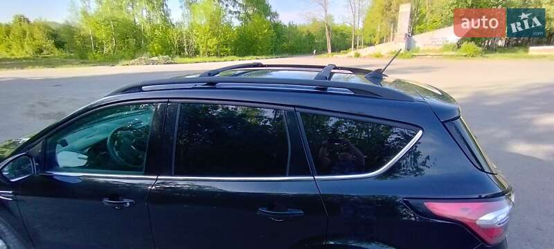 Внедорожник / Кроссовер Ford Escape 2017 в Старом Самборе