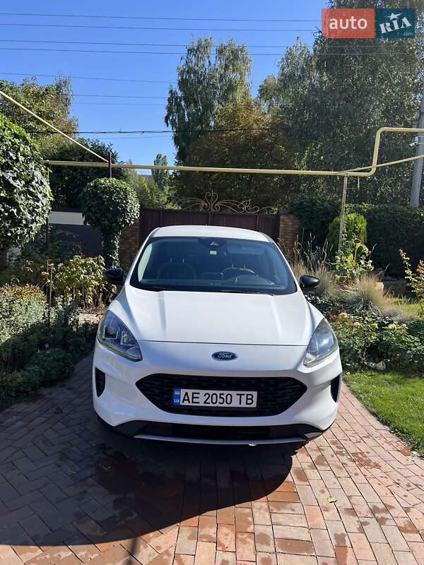 Внедорожник / Кроссовер Ford Escape 2020 в Долинской
