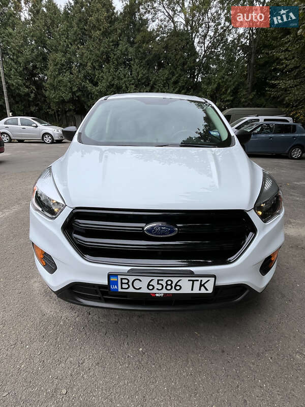 Внедорожник / Кроссовер Ford Escape 2019 в Львове
