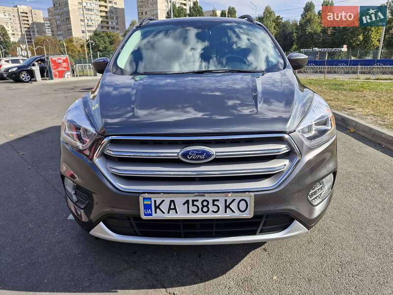 Внедорожник / Кроссовер Ford Escape 2017 в Киеве фото 2 Внедорожник / Кроссовер Ford Escape 2017 в Киеве