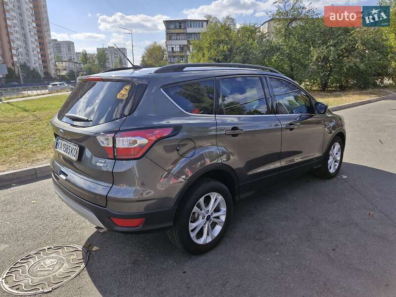 Внедорожник / Кроссовер Ford Escape 2017 в Киеве фото 10 Внедорожник / Кроссовер Ford Escape 2017 в Киеве
