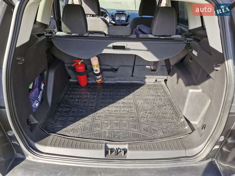 Внедорожник / Кроссовер Ford Escape 2017 в Киеве фото 27 Внедорожник / Кроссовер Ford Escape 2017 в Киеве