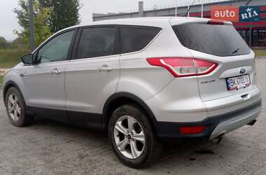 Внедорожник / Кроссовер Ford Escape 2013 в 
