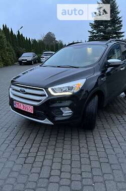 Позашляховик / Кросовер Ford Escape 2019 в Львові