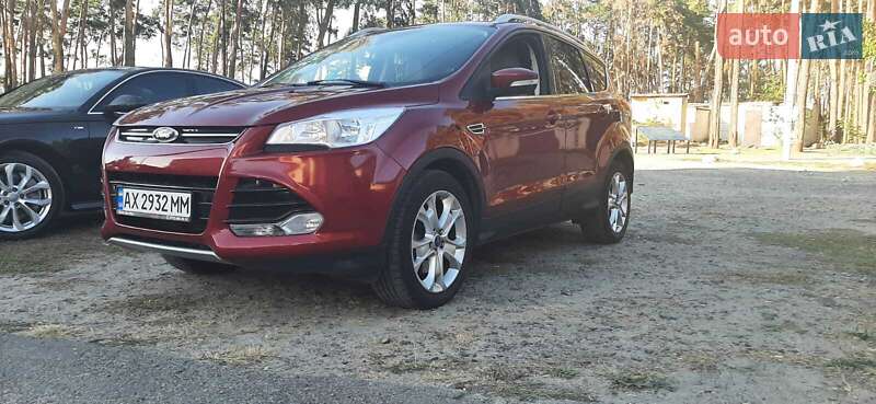 Позашляховик / Кросовер Ford Escape 2016 в Харкові