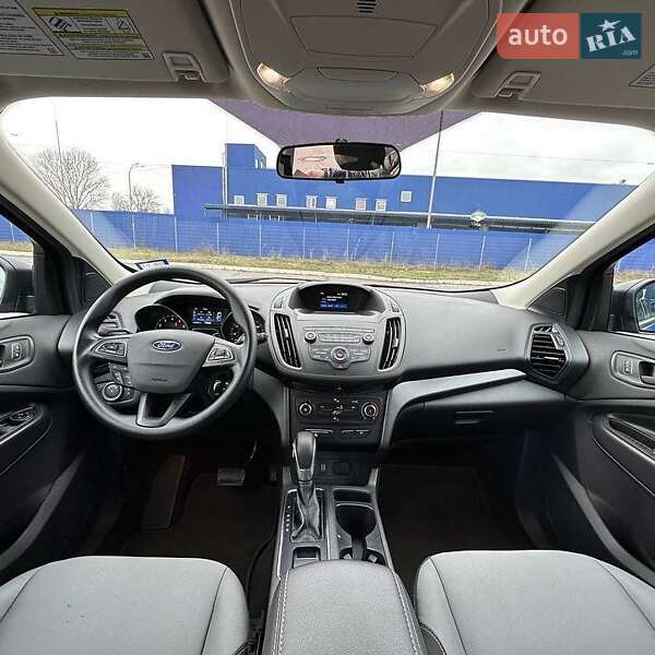 Внедорожник / Кроссовер Ford Escape 2019 в Львове