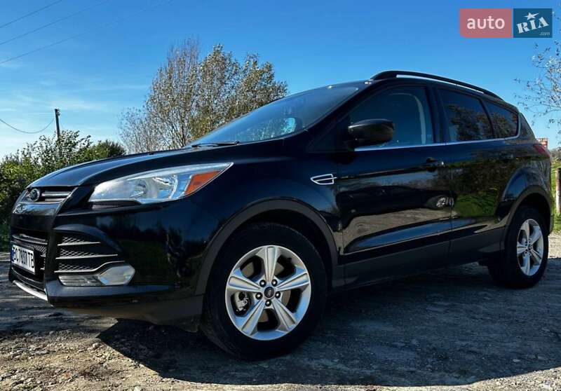 Внедорожник / Кроссовер Ford Escape 2012 в Пустомытах