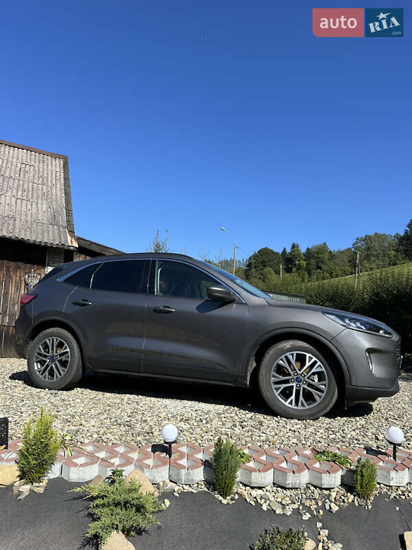 Позашляховик / Кросовер Ford Escape 2021 в Нововолинську