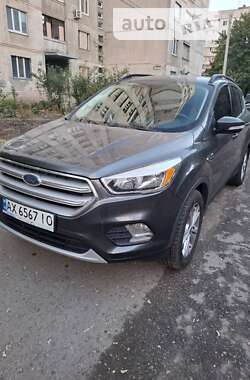 Позашляховик / Кросовер Ford Escape 2017 в Харкові