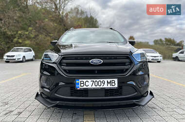 Позашляховик / Кросовер Ford Escape 2016 в 