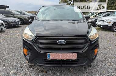 Позашляховик / Кросовер Ford Escape 2017 в Рівному