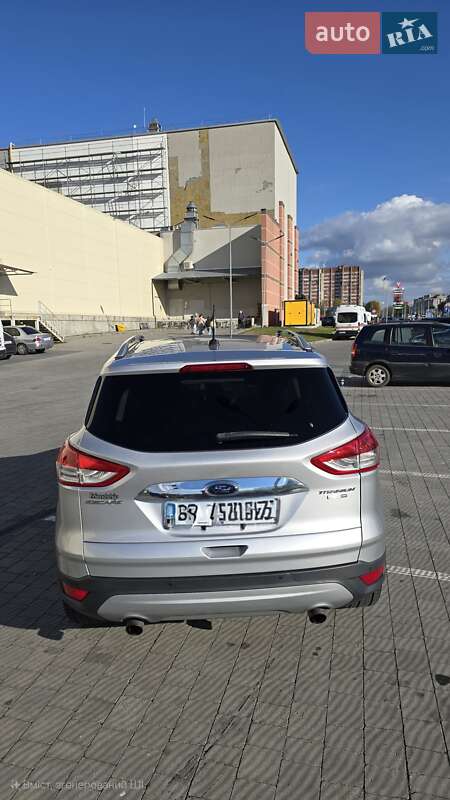 Внедорожник / Кроссовер Ford Escape 2015 в Львове