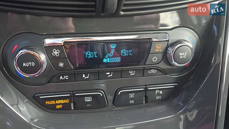 Внедорожник / Кроссовер Ford Escape 2015 в Львове