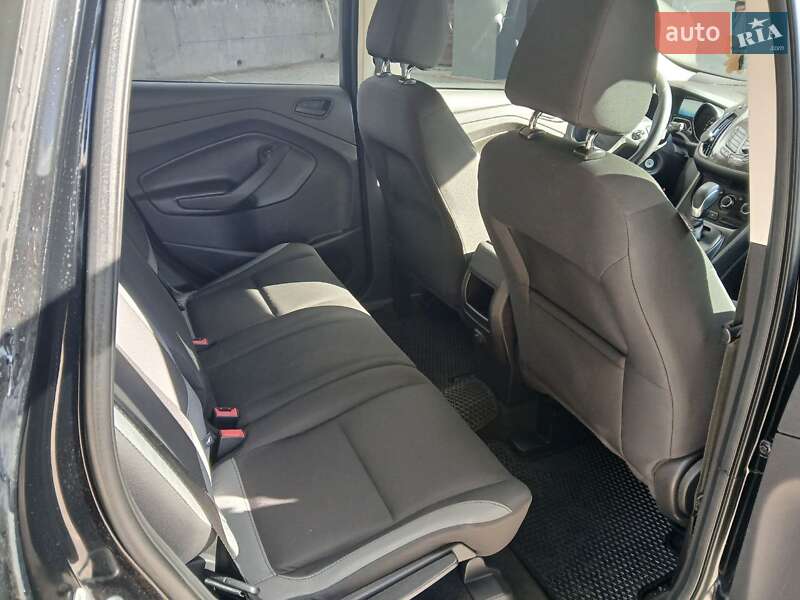 Внедорожник / Кроссовер Ford Escape 2016 в Тернополе