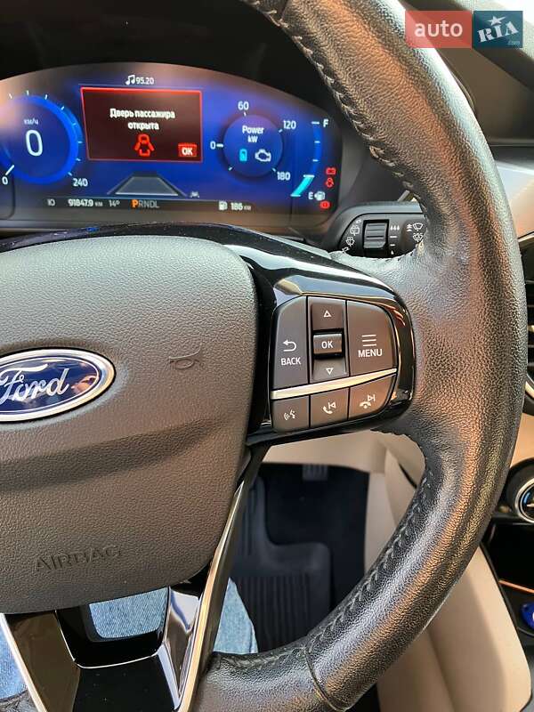 Внедорожник / Кроссовер Ford Escape 2021 в Киеве