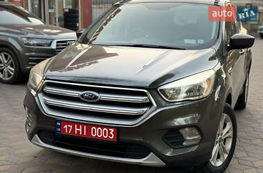 Внедорожник / Кроссовер Ford Escape 2016 в Лубнах