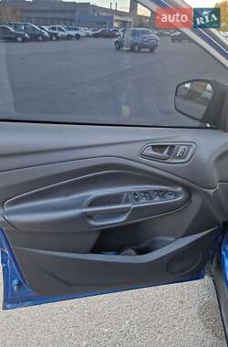 Позашляховик / Кросовер Ford Escape 2018 в Дніпрі