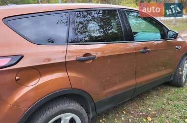 Внедорожник / Кроссовер Ford Escape 2016 в Киеве