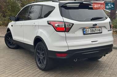 Позашляховик / Кросовер Ford Escape 2018 в Кременчуці