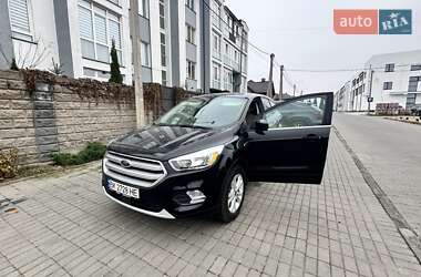 Внедорожник / Кроссовер Ford Escape 2019 в Ровно