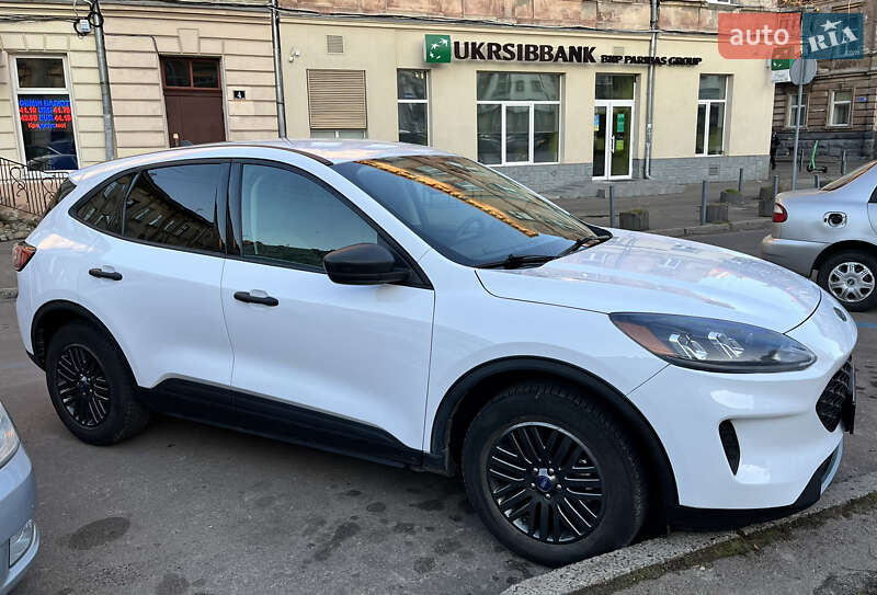 Внедорожник / Кроссовер Ford Escape 2021 в Львове