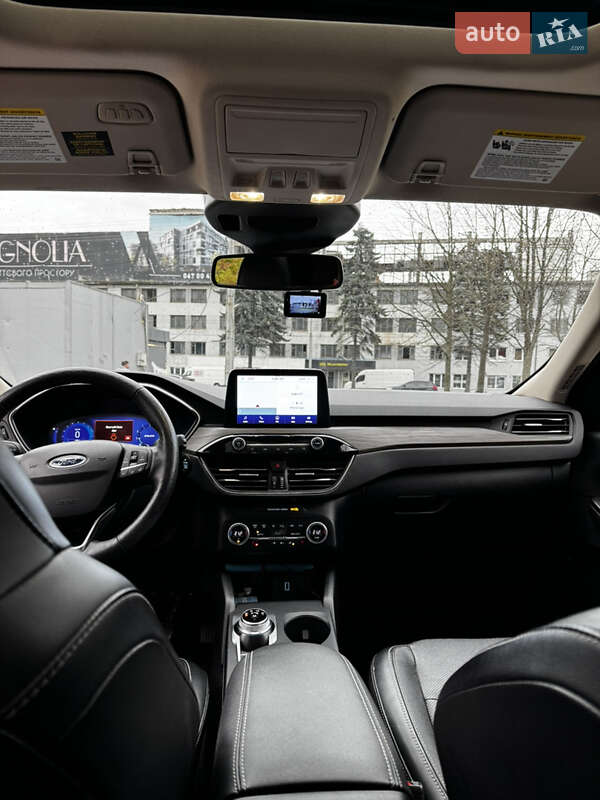 Позашляховик / Кросовер Ford Escape 2020 в Львові