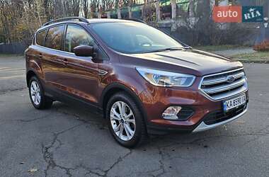 Позашляховик / Кросовер Ford Escape 2018 в Києві