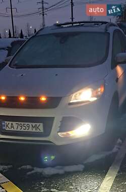 Внедорожник / Кроссовер Ford Escape 2015 в Киеве