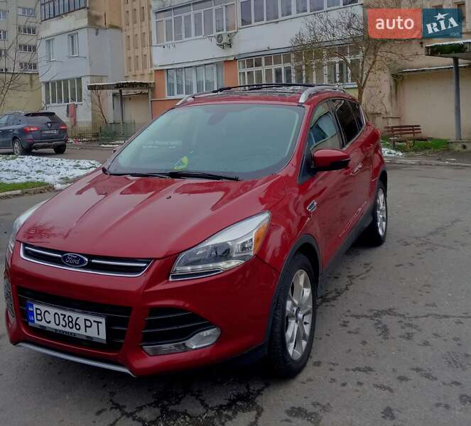 Внедорожник / Кроссовер Ford Escape 2013 в Стрые