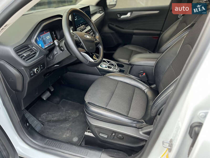 Внедорожник / Кроссовер Ford Escape 2023 в Львове фото 20 Внедорожник / Кроссовер Ford Escape 2023 в Львове