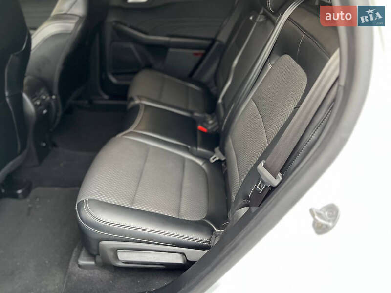 Внедорожник / Кроссовер Ford Escape 2023 в Львове фото 30 Внедорожник / Кроссовер Ford Escape 2023 в Львове