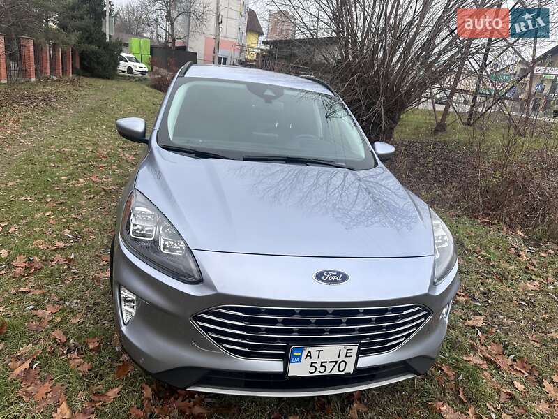 Внедорожник / Кроссовер Ford Escape 2022 в Ивано-Франковске