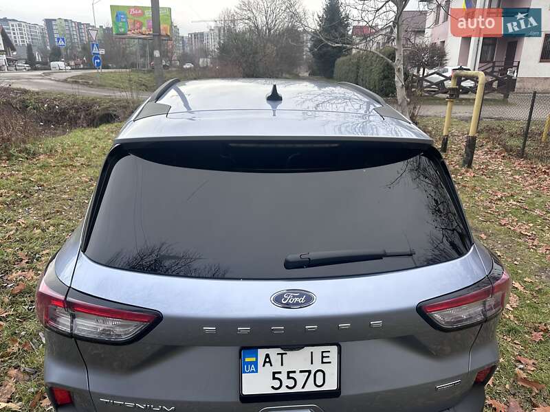 Внедорожник / Кроссовер Ford Escape 2022 в Ивано-Франковске