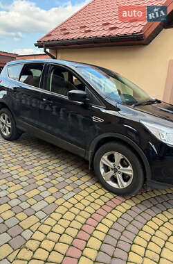 Внедорожник / Кроссовер Ford Escape 2015 в 