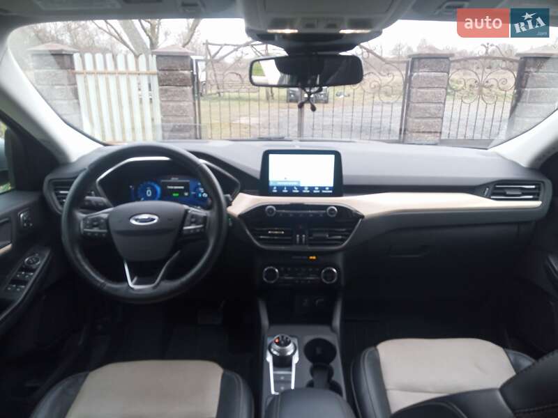 Внедорожник / Кроссовер Ford Escape 2021 в Николаеве