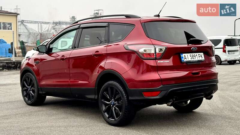Внедорожник / Кроссовер Ford Escape 2016 в Белой Церкви