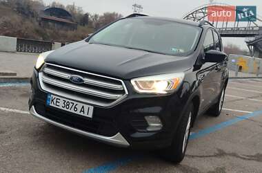 Внедорожник / Кроссовер Ford Escape 2016 в Днепре