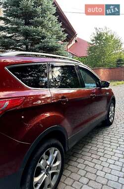 Позашляховик / Кросовер Ford Escape 2015 в Львові