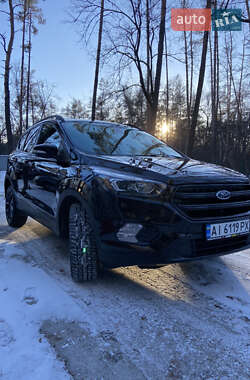 Позашляховик / Кросовер Ford Escape 2019 в Києві