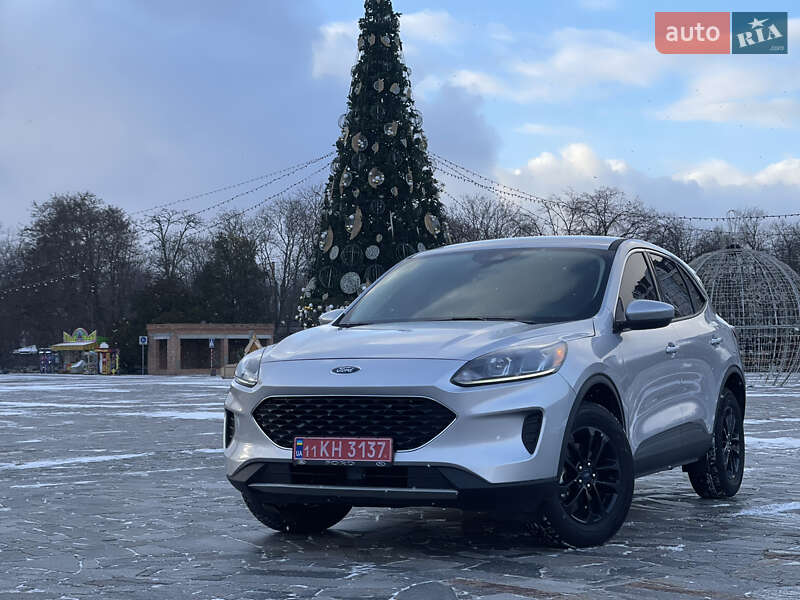 Внедорожник / Кроссовер Ford Escape 2019 в Кременчуге