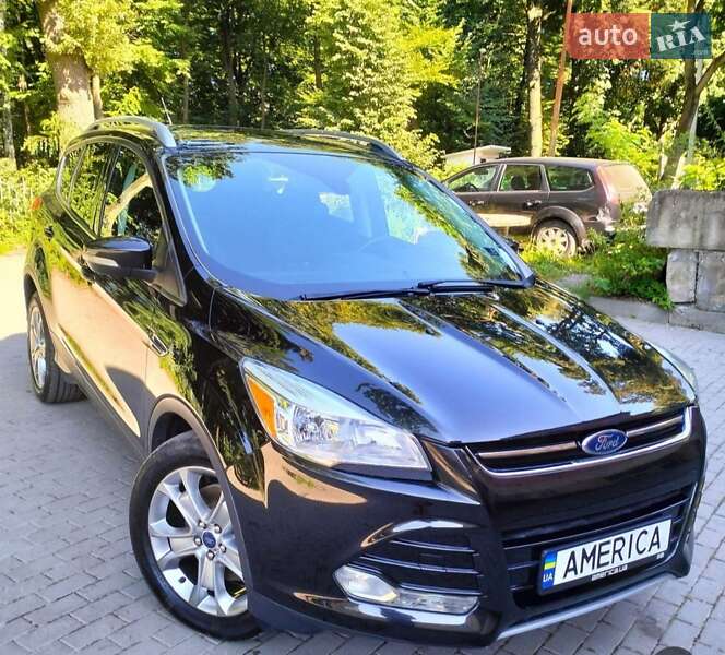 Внедорожник / Кроссовер Ford Escape 2015 в Долине