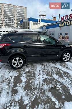 Внедорожник / Кроссовер Ford Escape 2016 в Харькове