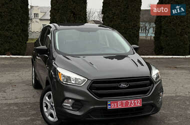 Внедорожник / Кроссовер Ford Escape 2018 в Дубно