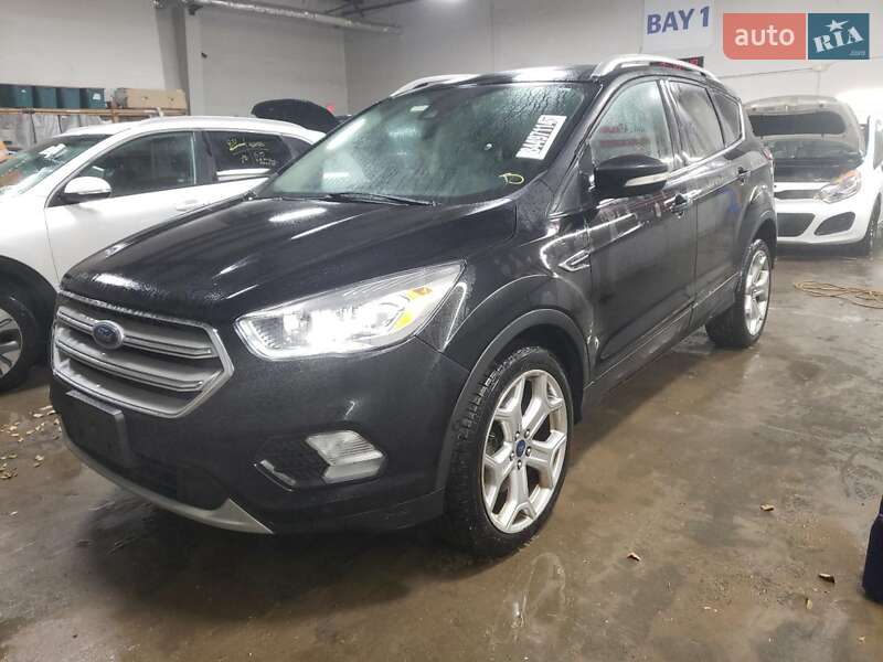 Позашляховик / Кросовер Ford Escape 2019 в Полтаві