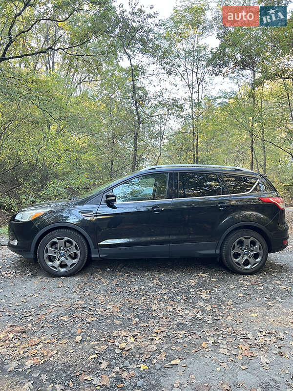 Позашляховик / Кросовер Ford Escape 2015 в Києві