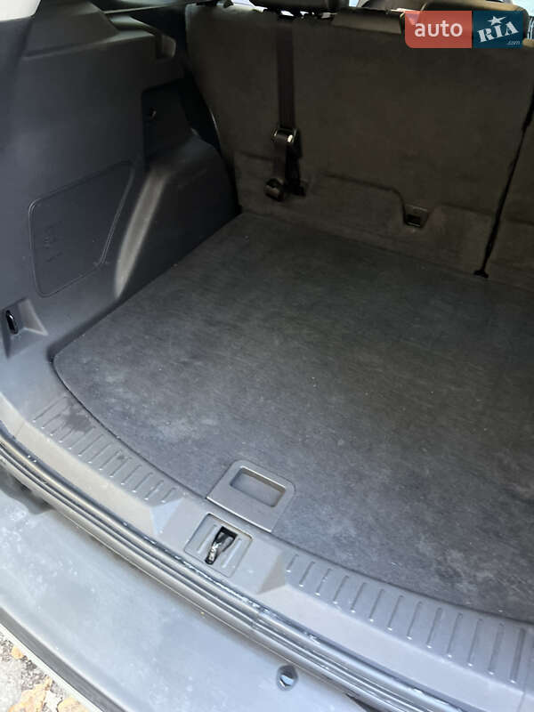 Позашляховик / Кросовер Ford Escape 2015 в Києві